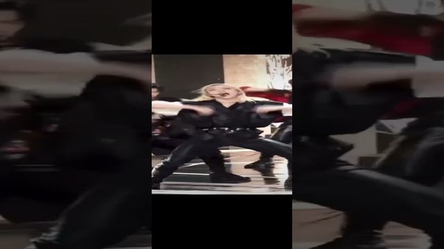 Stray Kids смотреть онлайн