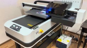 УФ принтер FS-6090uv-xp600 печать на прозрачных чехлах для iPhone