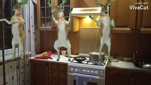 Ребята варю суп... А тут такое началось... смотреть онлайн