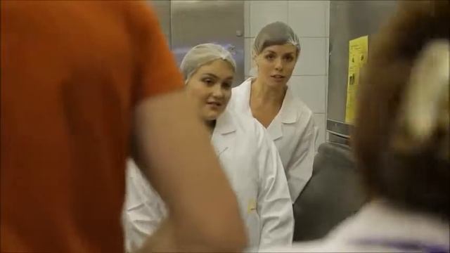 Фритюр в Макдоналдс: Как готовят наггетсы?