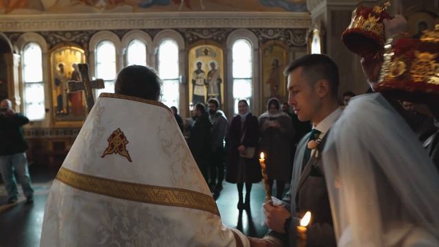 венчание в монастыре?осень??