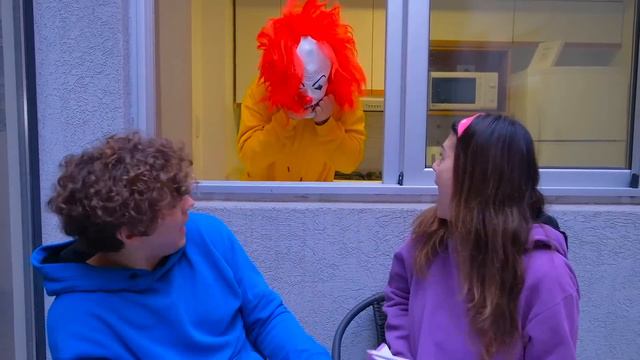 BUEN AMIGO VS MAL AMIGO !!