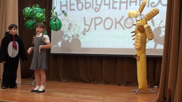 Театральный фестиваль 2014 в ГБОУ СОШ 1352 В стране невыученных уроков 4Бн