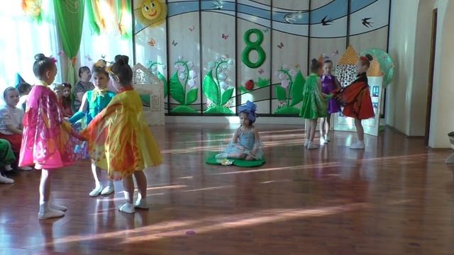 Подготовительная группа танец Бабочки смотреть онлайн