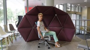 Обзор кресла Mirra 2 Herman Miller