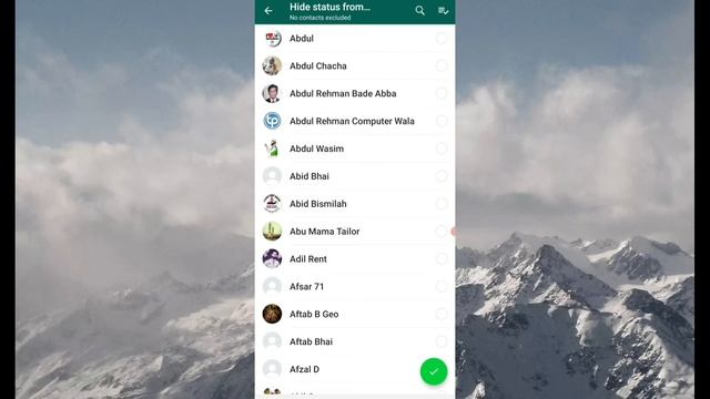 my friend whatsapp status not showing