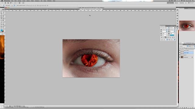 Photoshop CS5 Tutorial: How to Create an Evil Fire Eye Effect смотреть онлайн