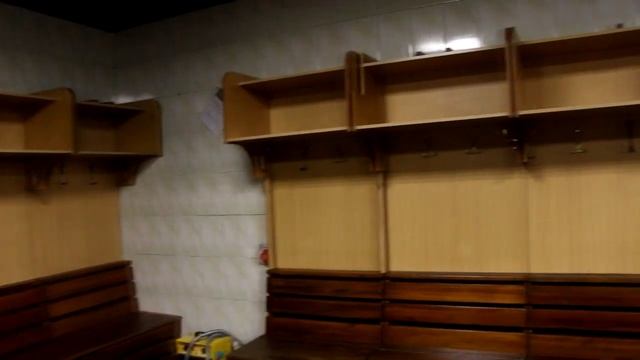 Обновлённая гостевая раздевалка смотреть онлайн