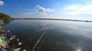 Подарил рыбу и всю рыбу распугали. Рыбалка на оз.Шарташ.