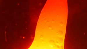 Звук булькающей лавы внутри вулкана / Лава бурлит ЗВУК, звук лавы, лава, лава булькает