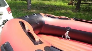 лодка Азимут Custom