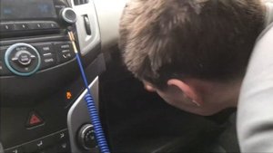 Сезонное обслуживание Chevrolet Cruze 2014 года . Как заменить воздушный и салонный фильтр