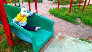 Гуляем, купаемся в фонтане и др.