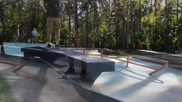 День 5. Впервые в скейт-парке. Пробую радиусы. Пробую дроп)
