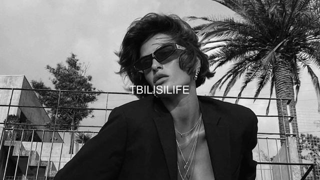 Rialians On Earth - Mandragora смотреть онлайн