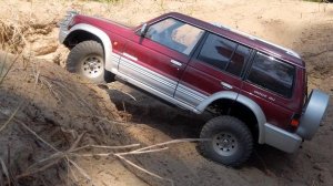 Реалистичная большая модель внедорожника Pajero