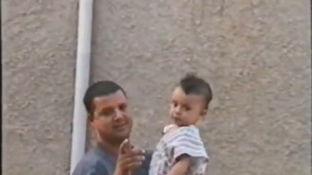 Le défunt Si Abdérahman Bouthiba cité CIA Chlef 27 01 2004 480p смотреть онлайн