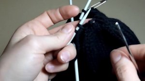 Мужская шапка спицами для начинающих/Men's hat knitting for beginners