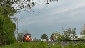 Тепловоз ТЭП70-0565 с пассажирским поездом №553Е Пермь - Лиховской