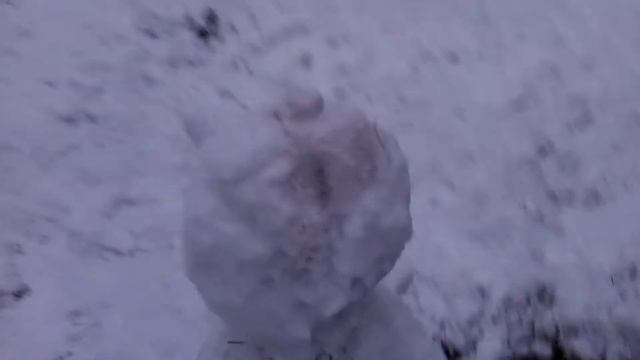 Снег в Германии и слепил снеговика. этот рас больше снега смотреть онлайн