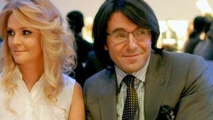 Тайны раскрыты! Андрей Малахов развелся с женой и 19 лет скрывал свою внебрачную дочь