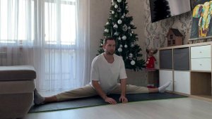 Как быстро сесть на поперечный шпагат с нуля в домашних условиях.
