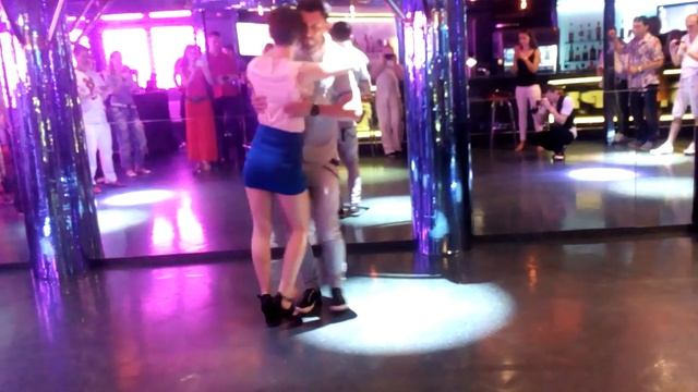 Tarraxinha - Андрей Бессонов и Ангелина Глущенко смотреть онлайн