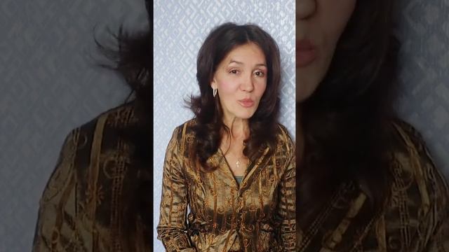 ЗА КАКИМИ бегают, и ОТ КАКИХ, бегают.  Разбор жизненных ситуаций.