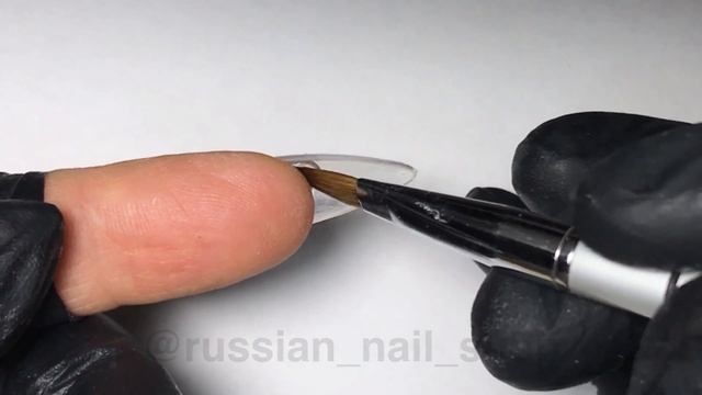 МК по гелевым типсам и полюбившемуся всем молочному градиенту с блёстками смотреть онлайн