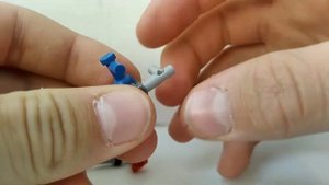 Как сделать триммер-косу из конструктора Лего! How to build a trimmer with Lego!