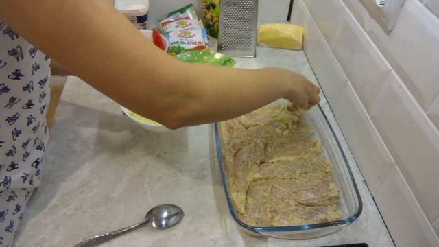 Куриная грудка с помидорами и сыром в духовке. Простой и вкусный рецепт смотреть онлайн