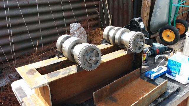 Теплица своими руками. Теплица по Митлайдеру. Самодельный трубогиб. смотреть онлайн