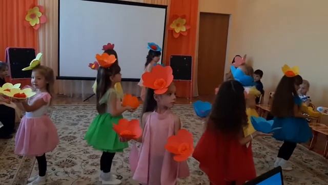 Танец "Все цветы для наших мам" смотреть онлайн