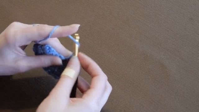 Crochet Scarf Tutorial #1 | Easy Elegant And Simple | Beginner Level смотреть онлайн