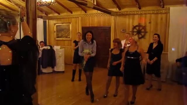 Кто поймает букет невесты! смотреть онлайн