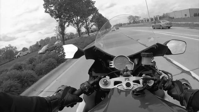 О чем бомбит у мотоциклиста? смотреть онлайн