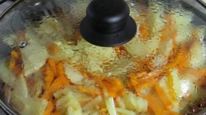 Жареная картошка с морковью