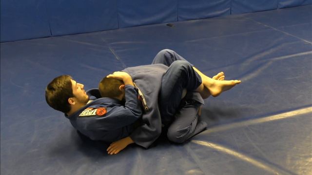 Треугольник из гарда - базовый вариант (English subs) смотреть онлайн