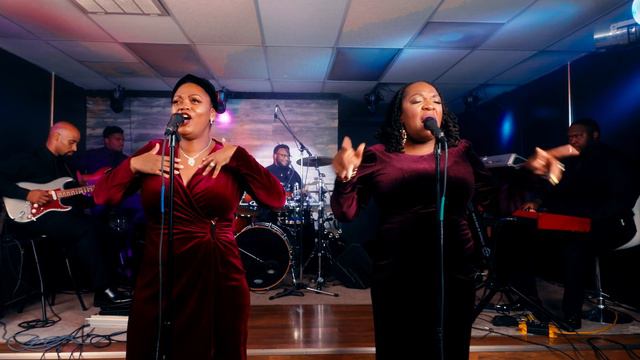 AHAVA смотреть онлайн