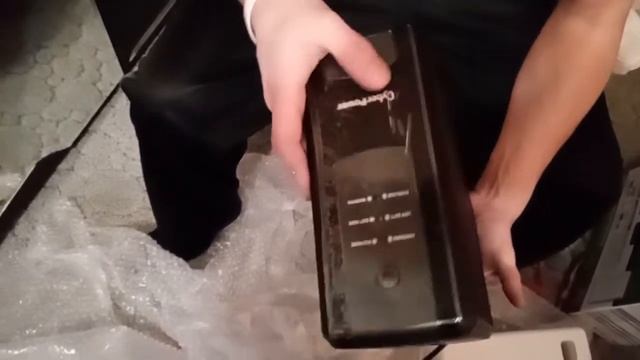 Распаковка , бесперебойника CyberPower UT1100EG 630Вт