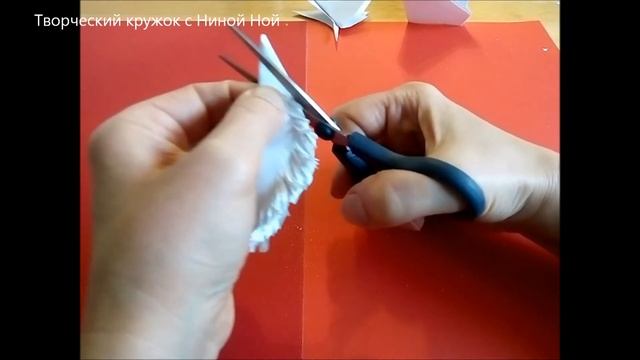 Как  просто вырезать пушистую, шестигранную снежинку. Новогодние и Рождественские поделки