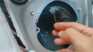 Renault megane 3 задние колонки (не работают, замена, залило водой)