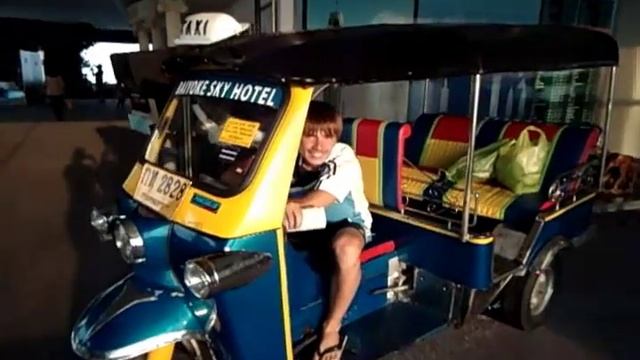 Байок Скай (Baiyoke Sky Hotel) в Бангкоке смотреть онлайн