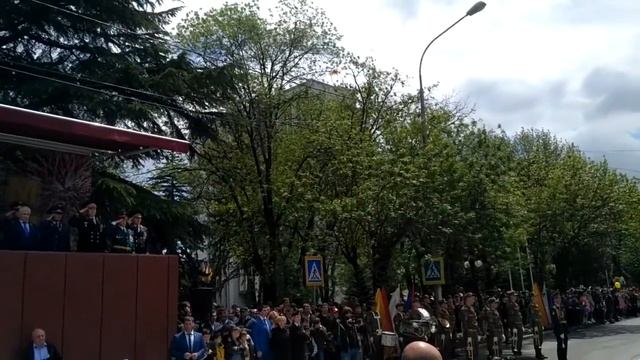 Гимны Республики Южная Осетия и Российской Федерации на параде в День победы 09.05.2017 смотреть онлайн