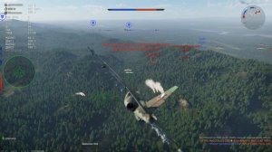 СУ-25 в догфайте War Thunder