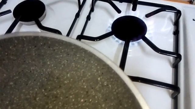 Блины самые тонкие и ажурные..... рецепт моей мамочки