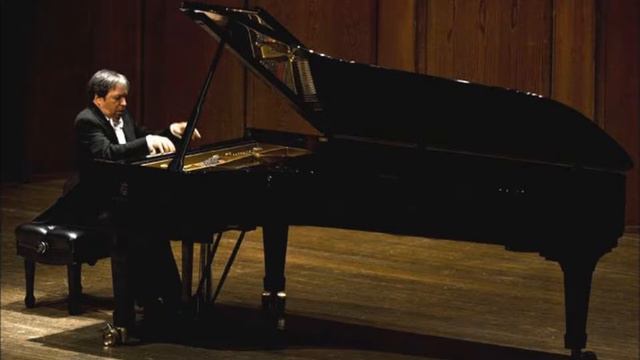 Beethoven Piano Concerto No.4 in G Op.58 - Murray Perahia, Sergiu Celibidache / MPO смотреть онлайн