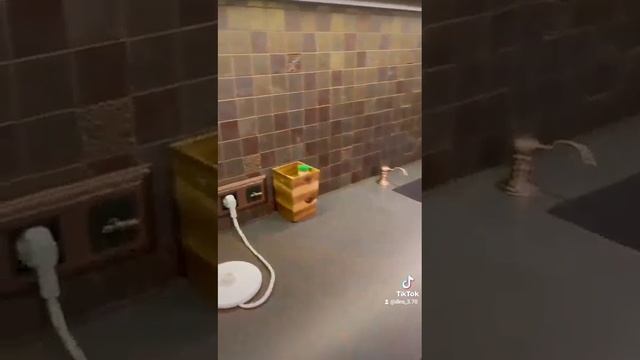 мебель на заказ, наши реальные сборки, даже мелькает суперсборщик)
