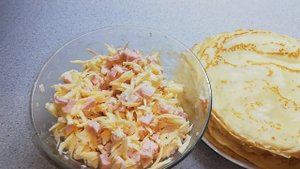 блинчики с ветчиной и сыром