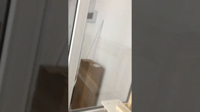 Сплит-система в цветочной камере.